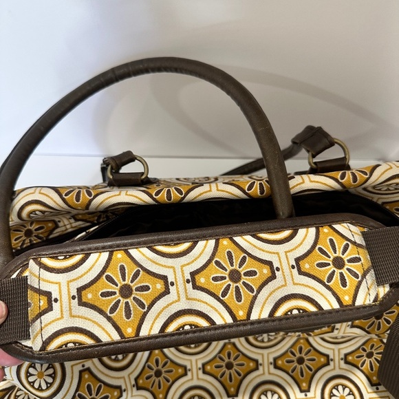 Billabong Retro Floral Canvas Duffel Bag - Picture 9 of 13